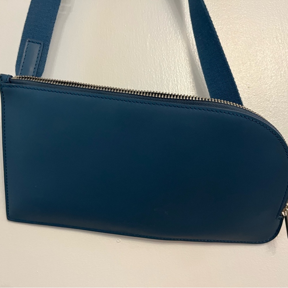 Everlane leather sling bag